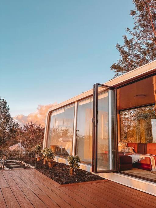 Modern Off Grid Tiny Home! Haleiwa Exteriör bild